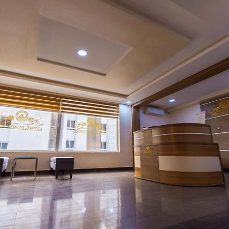 Phoenicia Suites Wupa 외부 사진